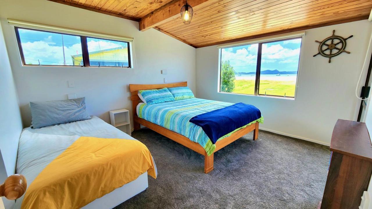 The Sunrise Bach - One Tree Point Holiday Home Exterior foto